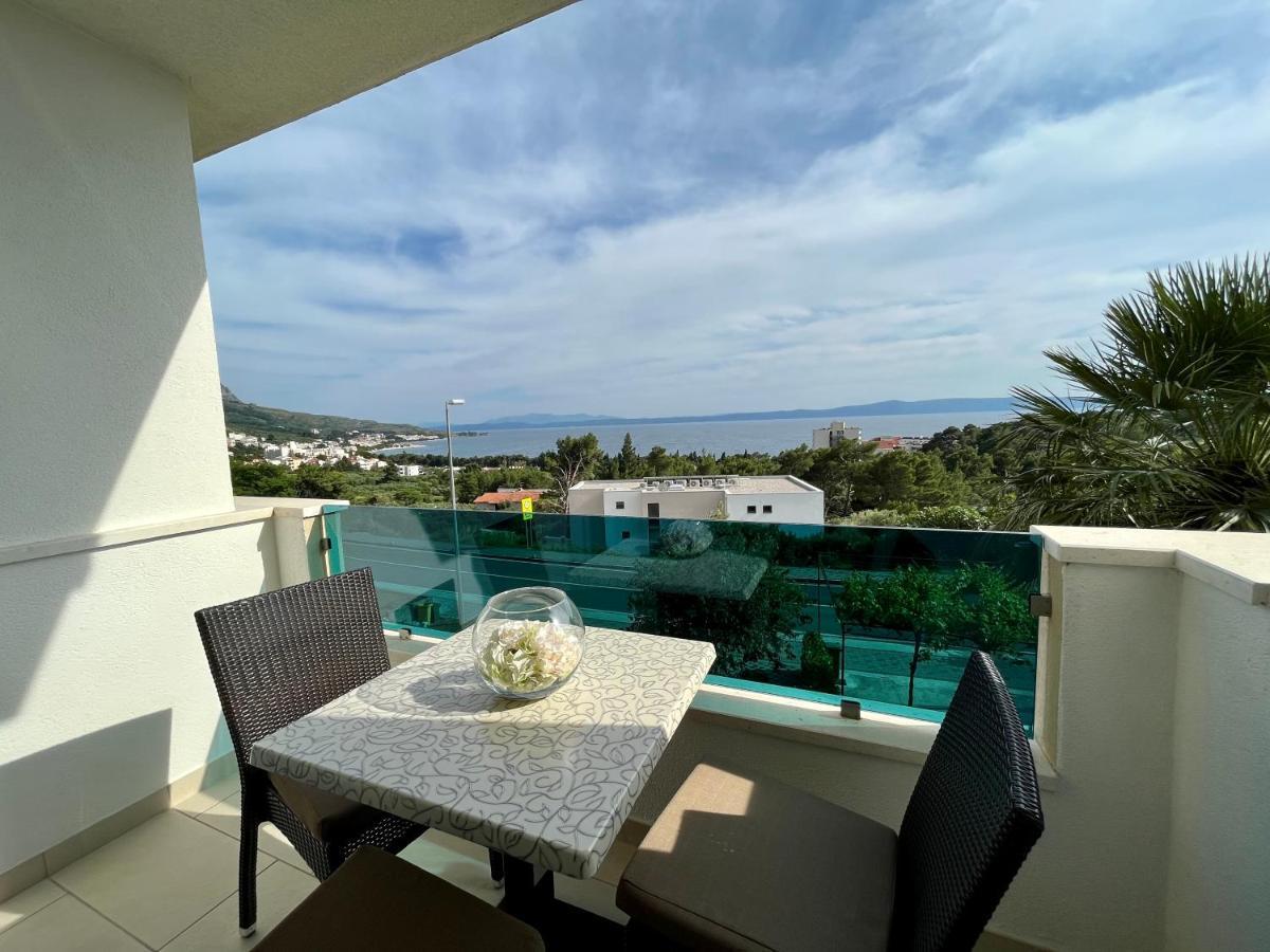 Apartments Casabrillantin Tucepi Exterior photo